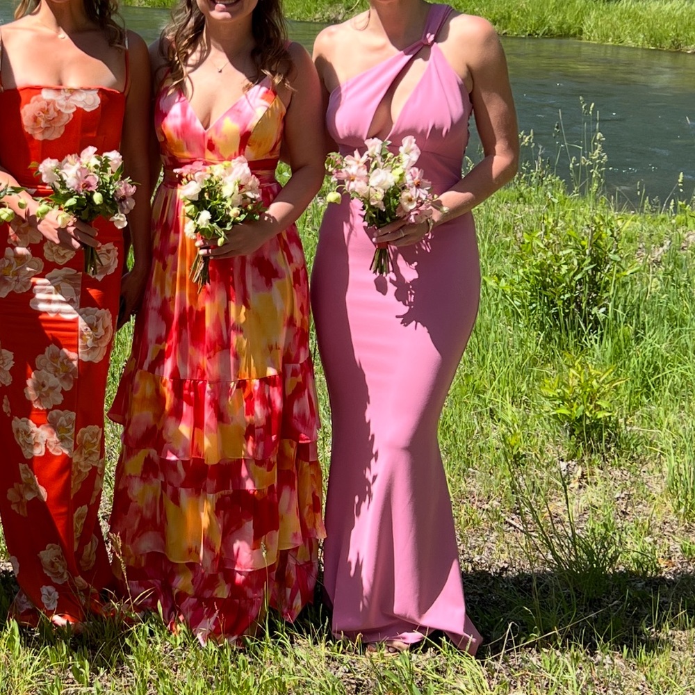 Katie May Edgy Gown in Bubblegum Pink | M - Picture 4 of 4